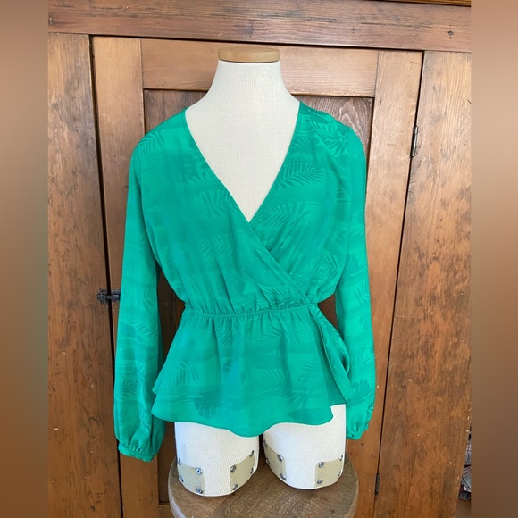 Guess Blouse - Picture 1 of 1